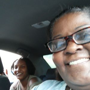 Meet your Posher, Nina